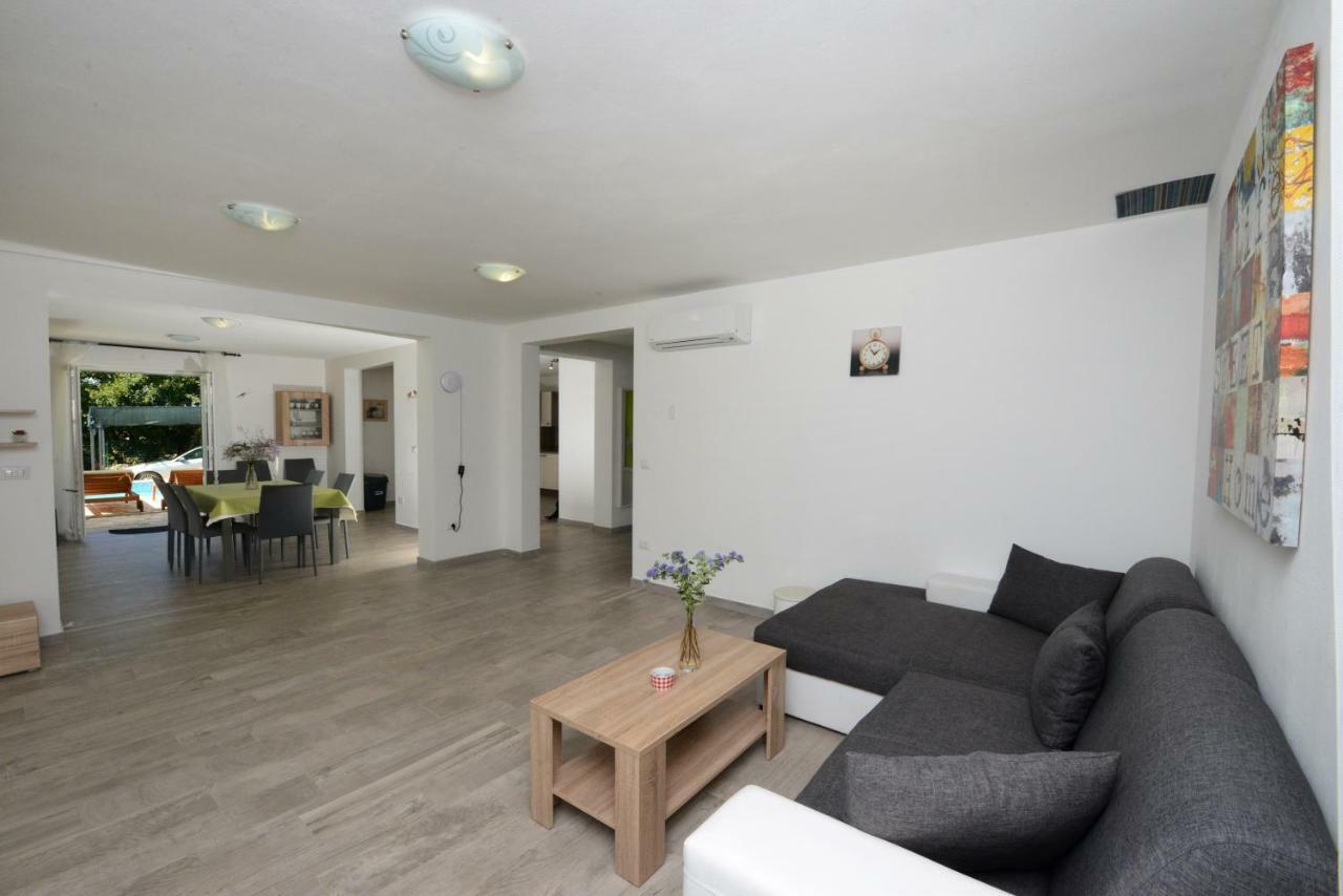 Villa Kontesici 14 Zelena Laguna ภายนอก รูปภาพ