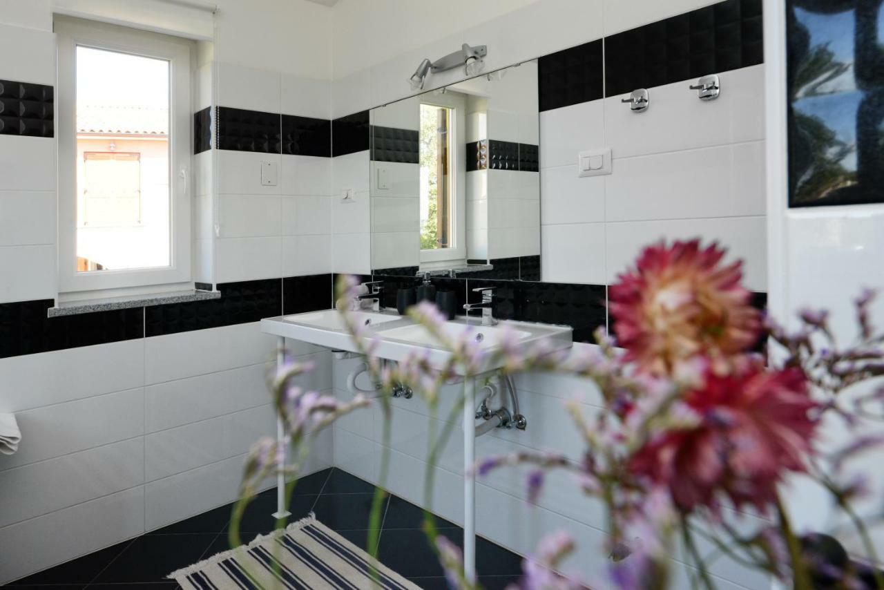 Villa Kontesici 14 Zelena Laguna ภายนอก รูปภาพ